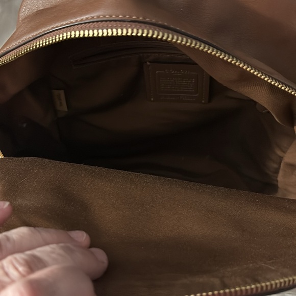 Excellentt used Coach Backpack - Picture 2 of 4